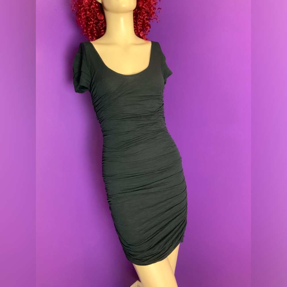Free People black mini dress size small excellent pre owned condition - Picture 4 of 5